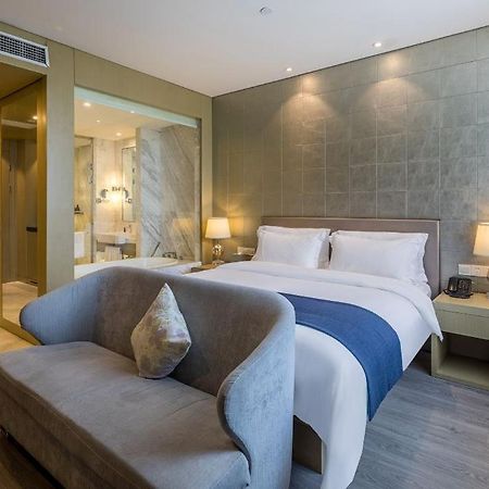 Sawadika Hotel Накхонсаван Экстерьер фото